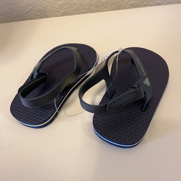 Baby Gap Baby Sandals size 6-12 months - Picture 3 of 4